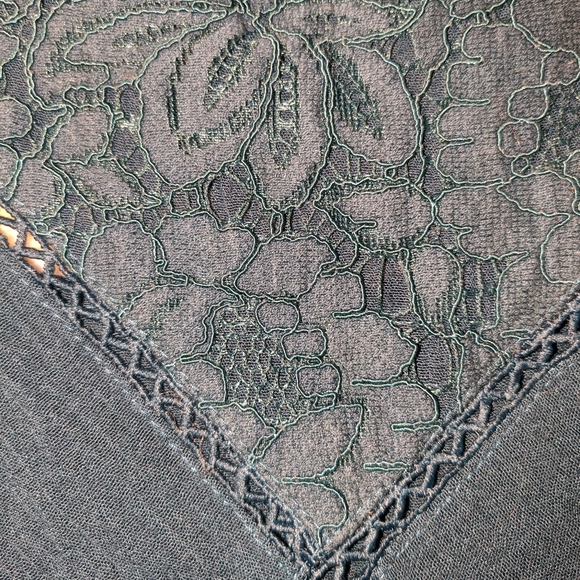 Altar'd State Long Ruffle Sleeves Top Size Medium - Picture 5 of 5